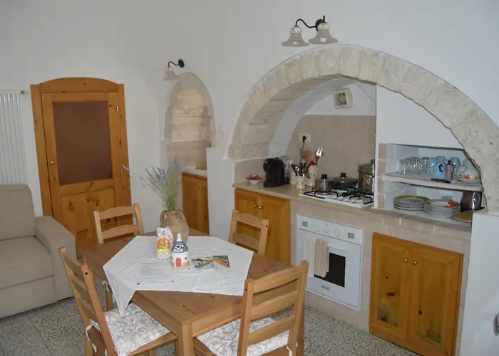 Trullo Pugliese 別荘 *
